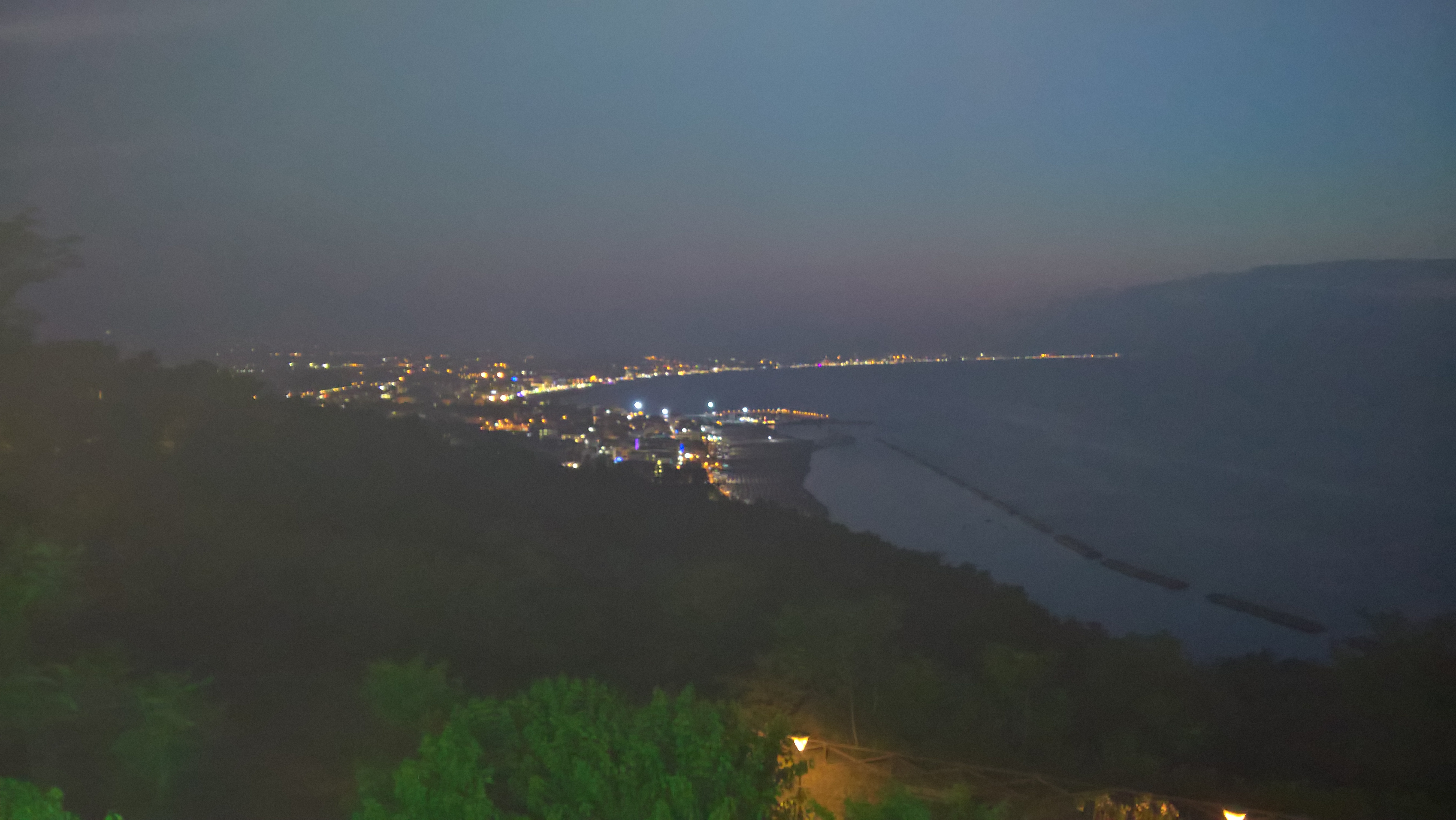 WP 20170615 21 47 01 Rich